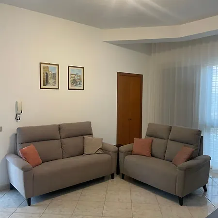 Apartment Casa Buonarroti, Comoda, Pochi Passi Da E Centro