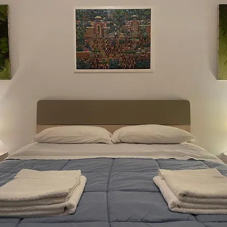 Casa Buonarroti, Comoda, Pochi Passi Da E Centro