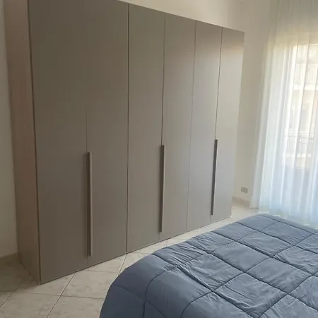 Casa Buonarroti, Comoda, Pochi Passi Da E Centro Apartment